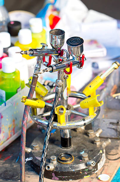 clean the airbrush gun